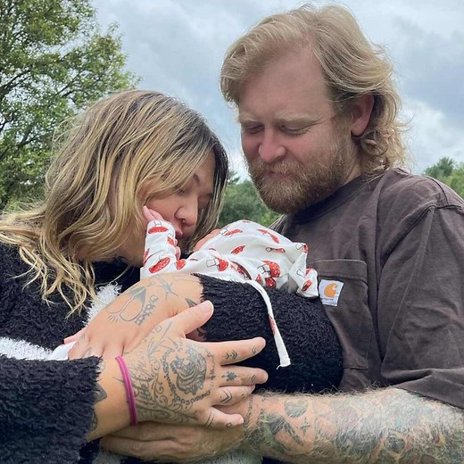Elle King Welcomes Baby Boy With Fiancé Dan Tooker: Find Out His Unique Name