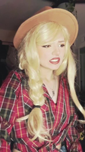 Applejack Cosplay and My Little Pony Fun