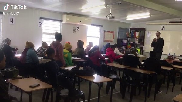 Fainting Prank in Class: Hilarious Reactions