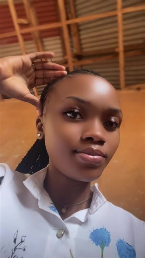 Zee🤍 (@haywhy_zainy)’s videos with original sound - LYRICS by Dee_bee