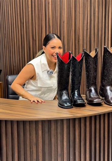 Modelo Mándala de Botas Vaqueras Disponible