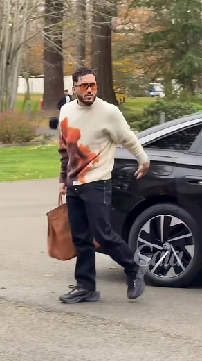 Cầu thủ đội tuyển Pháp hội quân mà cữ ngỡ biểu diễn thời trang 😍 | Sport5