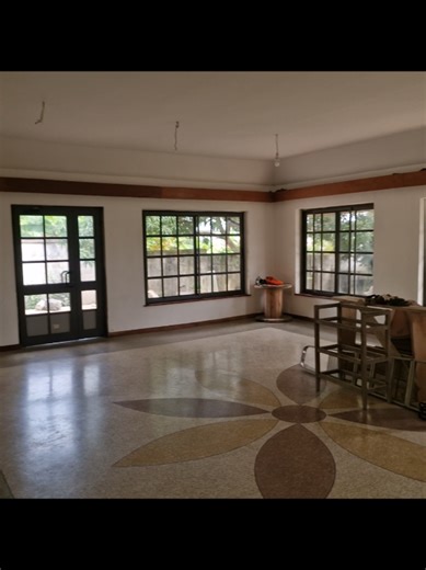 #creatorsearchinsights A 3 bedroom house on a 1000m2 land within 5 minutes drive along the coast of new Amanful is up for sale @ ghc1.5 m negotiable. view on appointment brokerage terms apply #houseforsale #creatorsearchinsights #beachproperty #investment