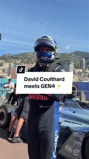 David Coulthard's First Drive of the GEN4 Car