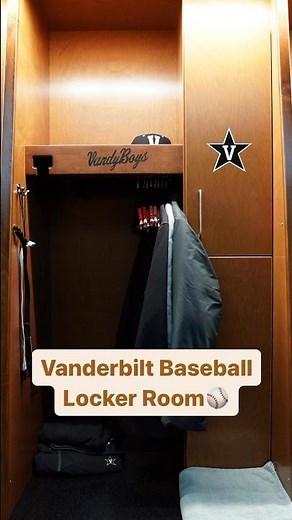 Vanderbilt baseball locker room: where perfection meets preparation. ⚾️