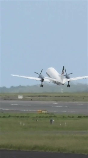Rex Saab 340 Powering Up for Takeoff