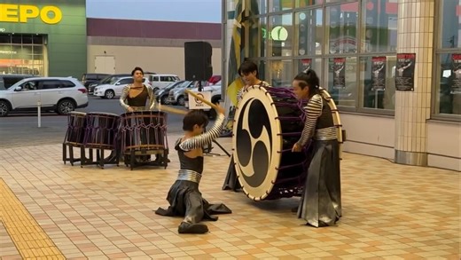 DRUM TAO | 本日釧路市のイオンモール釧路昭和店でのプロモーションLIVE😊 お客さんが多過ぎて動画🎥録れませんでした💦😳 南阪君の演奏は帯広で録ったものです📹 明日はいよいよ最後のプロモーションLIVE😃 12時の札幌ファクトリーと16時のイオンモール札幌発寒の2回です‼️ Promo... | Instagram