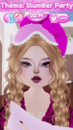 Play a round of dti with me in a pro server 🫶🏻#trending #dresstoimpress #fyppppppppppppppppppp