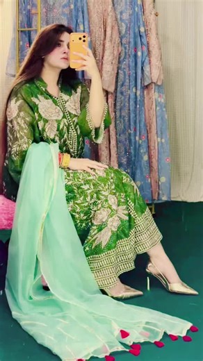 Shaista Official (@shaista_a_k)’s videos with Punjabi Queen - Sliime & Gagan Kooner