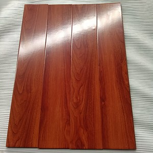 [Hot Item] Valinge Laminate Flooring AC4 Click System Hardwood Floor and Spc Floor