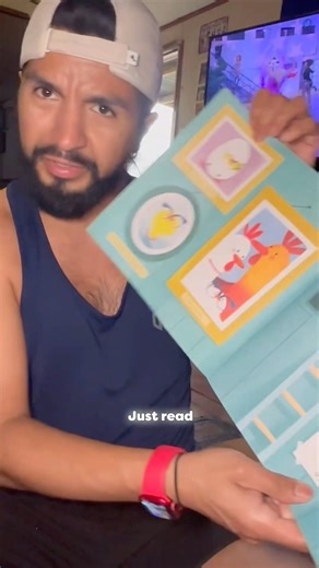 I’m Roberto & This is ‘A Little Chicken’ 🐥 #story