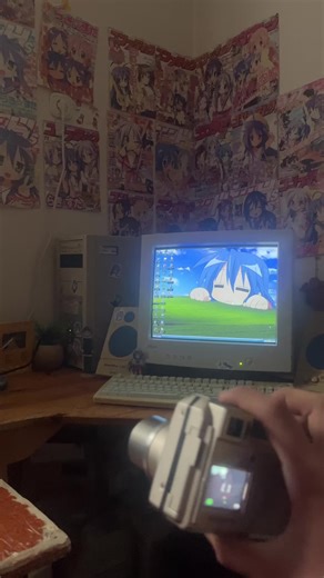 #tech #2000s #digitalcamera #real #xyzcba