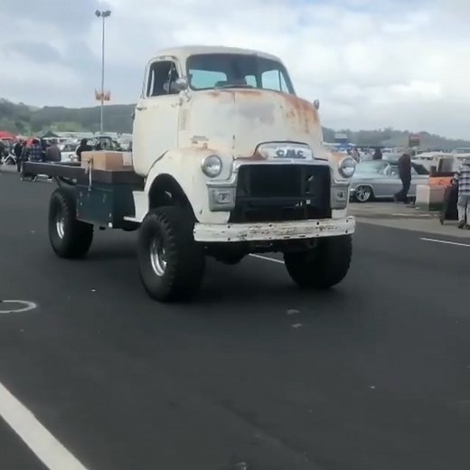 Cab Over Engine COE #coe #c10 #c10trucks #chevy #gmc | chevy c10