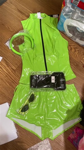 Powerpuff Girls Costume Review: Is It Stretchy & True to Size?