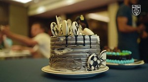 37K views · 26 shares | Because no celebration is complete without a cake smash!   Watch how the gang celebrated Albino's special day! 拾 #YennumYellow | Kerala Blasters | Facebook