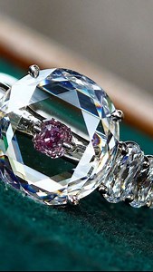 329K views · 4.7K reactions | Have you ever seen a rose cut lab grown diamond like this one? It’s gonna be such a beautiful ring! #labgrowndiamonds #labdiamond #engagementring #diamondring | Stienhardt & Stones | Facebook