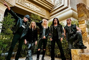 GREAT WHITE Is Demoing Music With New Singer BRETT CARLISLE