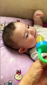Uçak geliyor