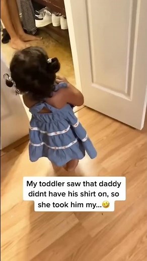 DAUGHTER HELPS DAD 😂