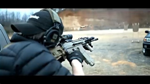 FNH SCAR 17 运动实战射击