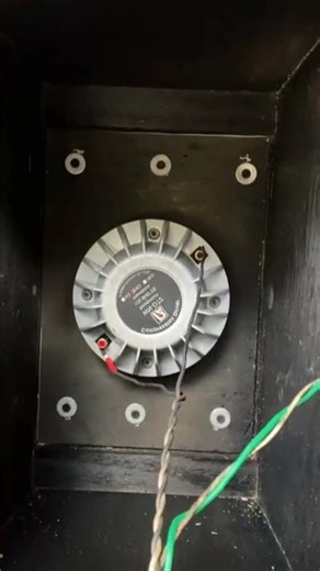 Este driver PA Audio aguanta todo lo que le metas