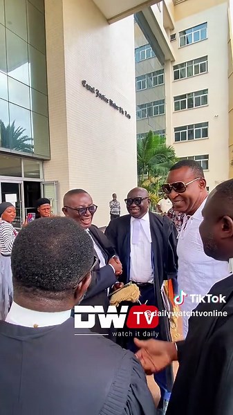 Ashanti Regional Chairman of the New Patriotic Party (NPP), Bernard Antwi-Boasiako, popularly known as Chairman Wontumi, arrived at the Accra High Court accompanied by his legal team in connection with an ongoing case involving the Economic and Organised Crime Office (EOCO) over the freezing of his bank accounts. The court appearance forms part of proceedings challenging EOCO’s decision to freeze accounts linked to Chairman Wontumi, which his lawyers argue was done unlawfully and without due pro