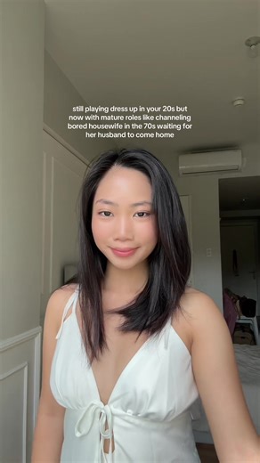 Channeling 70s Style in a Modern Outfit