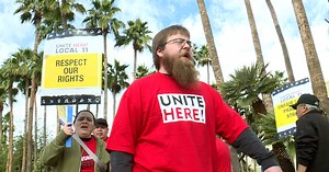 Tempe hotel employees go out on strike over working conditions