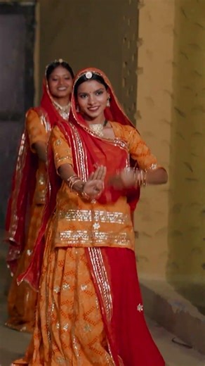 Mhare Hath Ra Jhala Syun Song Dance - New Rajasthani Song