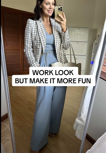 Stylish Portmans Blazer Outfit for Work and Play