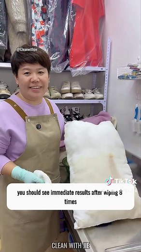 Effective Pillow Cleaning Techniques to Remove Stains