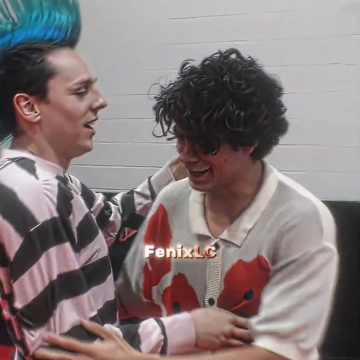 Zoro vs Hawk 🤯🔥#cobrakai #cobrakaiedits #edit #shorts #hawk #onepiece #migueldiaz