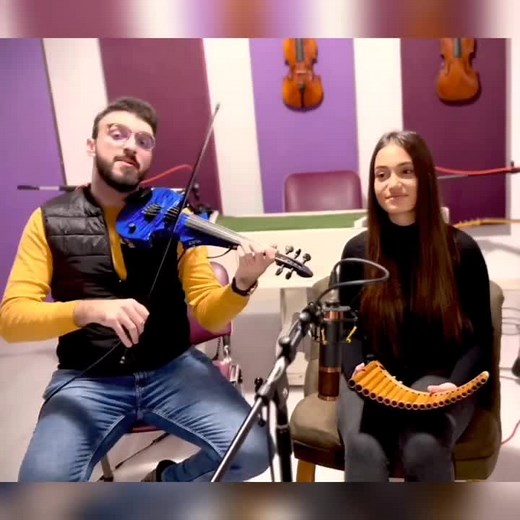 Violin and Zither Duet Performance by Niçuson Stoica