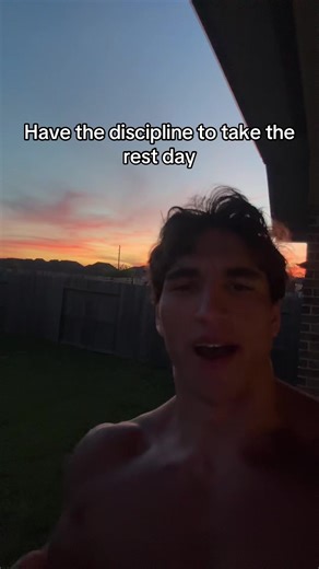 #letsgoletsgetjacked @ekkovision code “Striker” @PumpedDucks (my company) shirts are still live Consultation Call, My Program link in bio