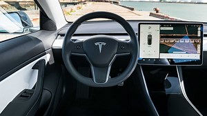 Here's How To Reboot Your Tesla Model 3