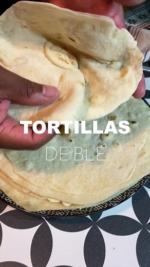 Delicious Tortilla Wraps Recipe | Easy French Tacos