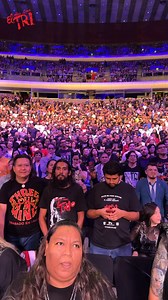 EL TRI, en concierto sinfónico en el Auditorio Nacional Fuimos Felices🤘🏼🎸🔥💯 Que publico tan chingon. Gracias a todos los que nos acompañaron De lujo estar con ustedes En un concierto inolvidable Alex Lora, EL TRI ofrecieron grandes momentos y recuerdos con todo el apoyo del publico #AlexLora #chelalora_oficial #ElTri #Rock #RockMexicano #Conciertos #Envivo #Tocada #Música #Nuevodisco #56aniversario #AuditorioNacional #SimplementeSinfonico #OCESA | EL TRI Oficial