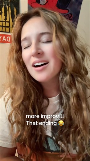 A little soft riff for yall :’) #singer #ldshadowlady #singing #collegeartist