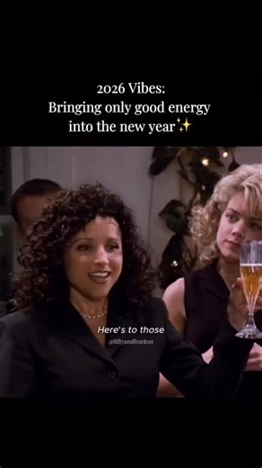 Double X on Instagram: "😂 The Tyrannosaurus rex, often called T. rex, was one of the largest and most powerful carnivorous dinosaurs to ever walk the Earth. Living during the late Cretaceous period, around 68 to 66 million years ago, it roamed what is now North America. This fearsome predator could reach lengths of up to 40 feet and stand about 12 feet tall at the hips. Its massive skull, filled with serrated teeth the size of bananas, was balanced by a long, heavy tail that helped it stay agil