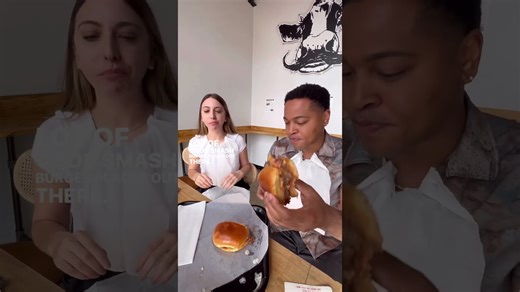 Trying the best gourmet burger in LA