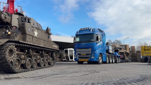 Detroit Diesel Power in M74 Tank Recovery