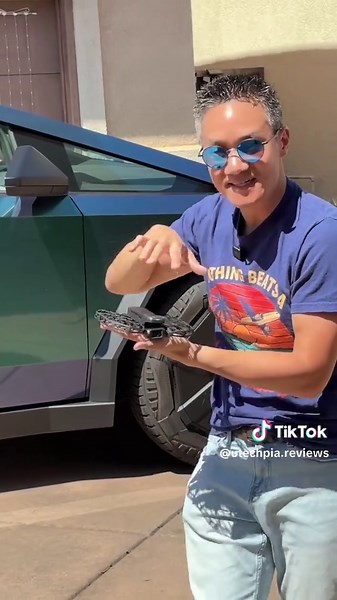 HOVERAir X1 PROMAX Flying Camera DRONE! #aidrone #flyingcamera #hoverairx1promax #hoverairx1 #hoverair8kflyingcamera @HOVERAir Official @HOVERAir @HOVERAir Japan @HOVERAir Singapore @Hover Air X1 @Hoverair_france @HOVERAir_studio