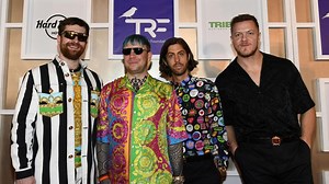 Lirik Lagu Thunder - Imagine Dragons