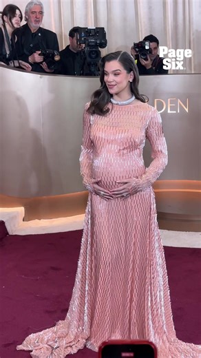 Hailee Steinfeld Debuts Baby Bump at Golden Globes 2026