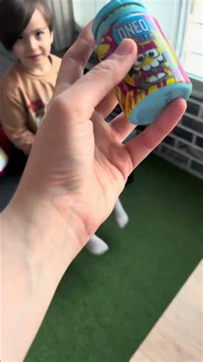 Bu kutunun içinde oneo varrr #youtubeshorts #cute