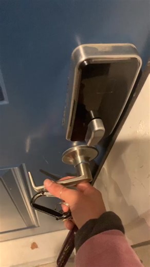 College Routine: Avery Cyrus and Prostin Gel Contractions