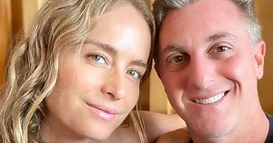 Angélica completa 50 anos e Luciano Huck se declara: "Sempre ao seu lado!"