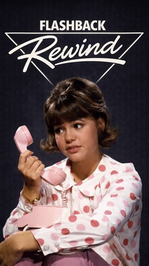 Flashback Rewind on Instagram: "📼 Flashback Rewind 1965 👇📖 🇺🇸📺🏄‍♀️ Gidget — TV Series 💬 🌊☀️ “Go, Gidget!” In 1965, Gidget brought California surf culture into America’s living rooms, capturing a sun-soaked vision of teenage freedom, beach life, and coming-of-age optimism. Starring Sally Field as the spirited Frances “Gidget” Lawrence, the show blended light comedy with youthful independence at a time when surf music, bikinis, and coastal cool were shaping pop culture. It wasn’t just abo