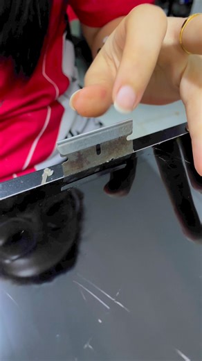 26 reactions · 31 shares | What would be better than listening to this ASMR repair during this holiday right? ☺️✨ | SmartPhone Repair - SPR | Facebook