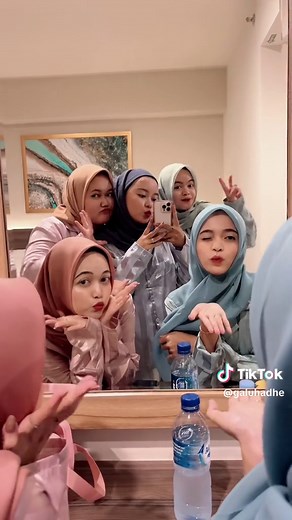 Pajama Party Trend with Bestie